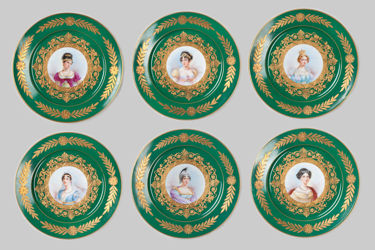 Lot of 6 Plates, Sevres style, 19th century (France)