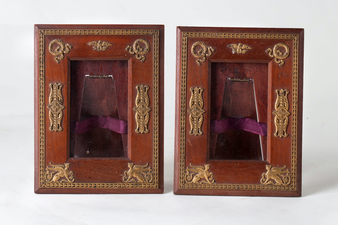 Lot of two Photo Frames, Empire, late 19th century